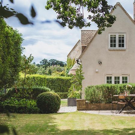 Thatch Cottage Todenham Eksteriør billede